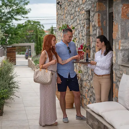 Kb Ammos (adults Only) 4*