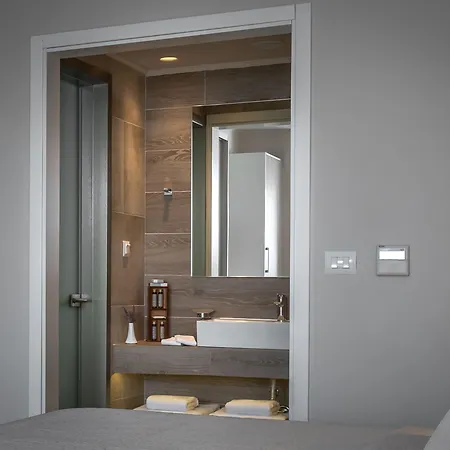 Kb Ammos (adults Only) 4*