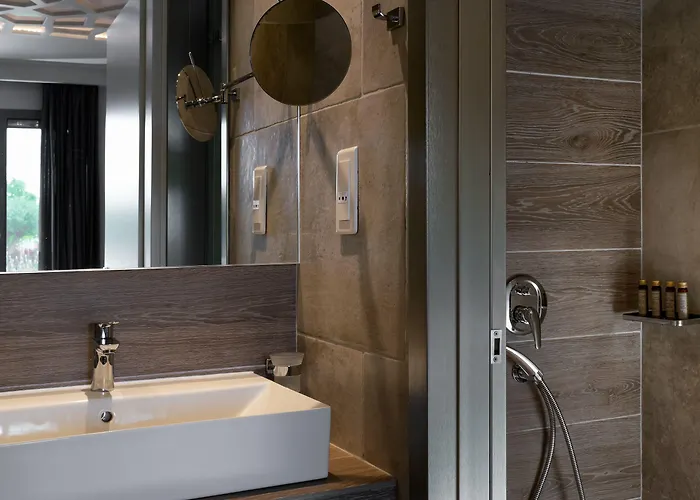 Kb Ammos (adults Only) 4*